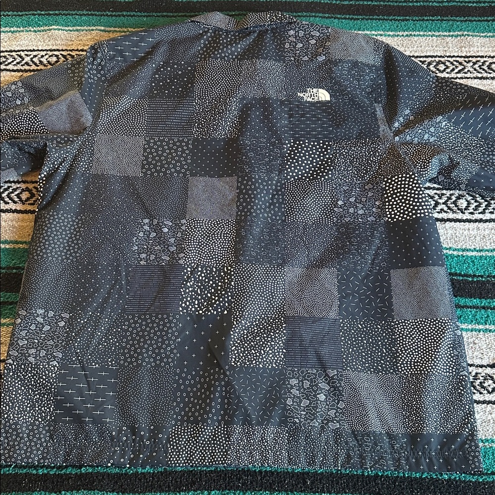 The North Face *NWOT* *RARE* Men's Patchwork Coaches Jacket - Picture 8 of 14
